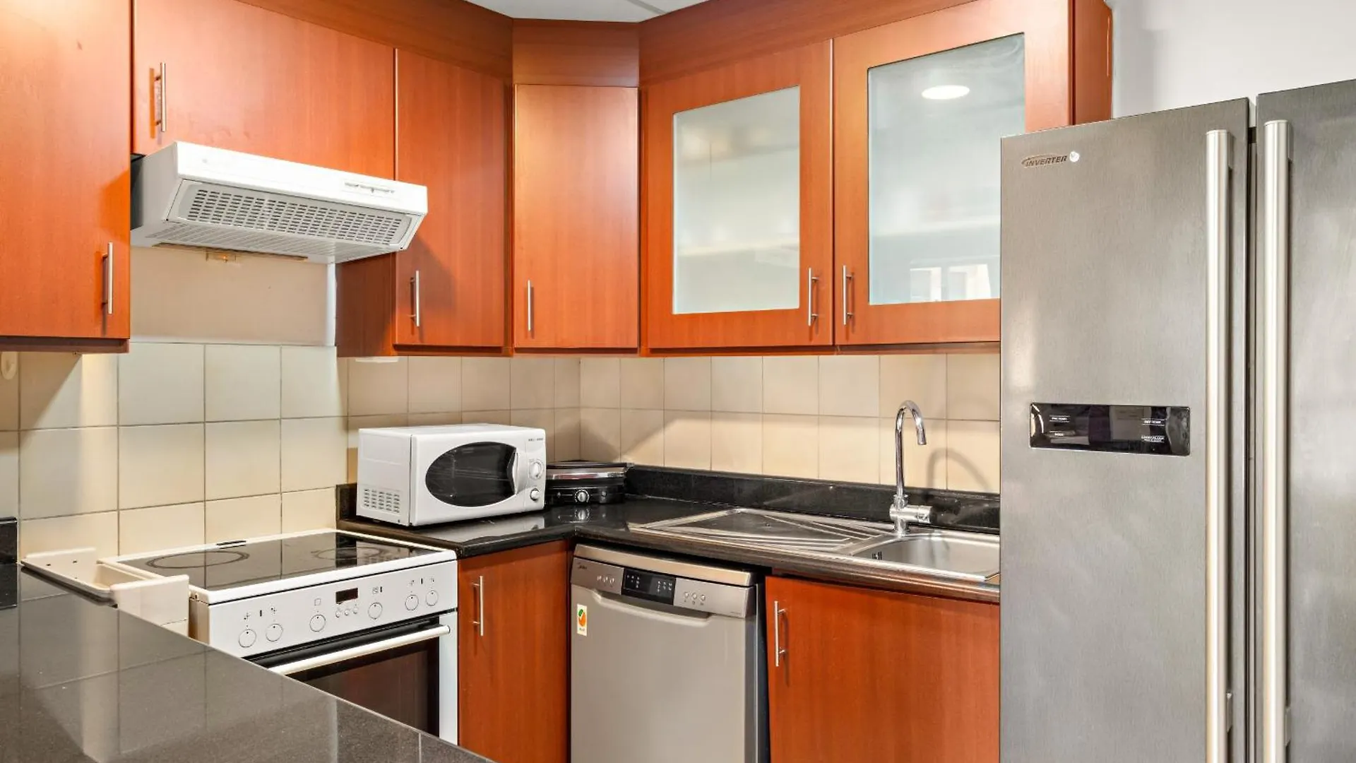 Jbr Sadaf Apartment Full Marina View By Renttiers Dubai